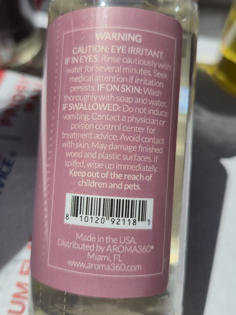 AROMA360 Across the Universe Eucalyptus Citrus Room Spray - Pink - Picture 2 of 2